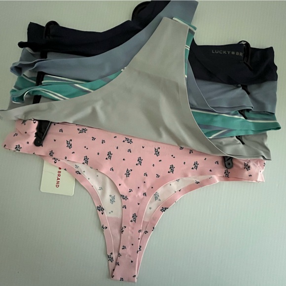Lucky Brand Silky Smooth Laser Cut Tech Sealed Invisible Edge 5 pc Thongs set - Picture 12 of 13